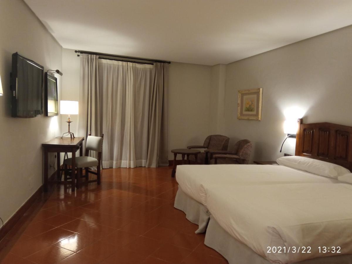 Parador De Santo Domingo De La Calzada Ngoại thất bức ảnh